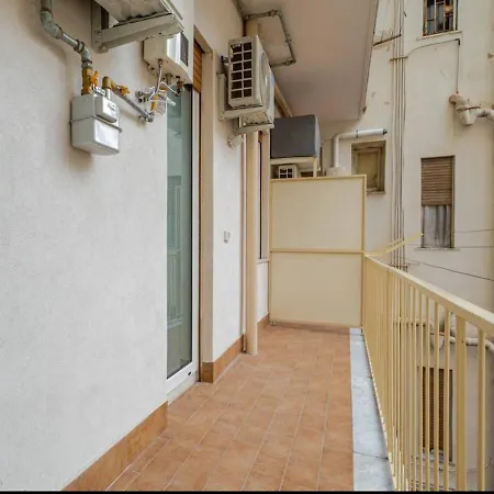 Residenza Camillo - Centro Lejlighed *